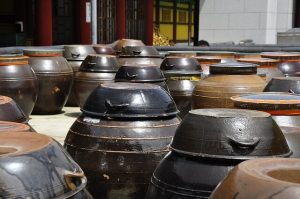 Kimchi pots